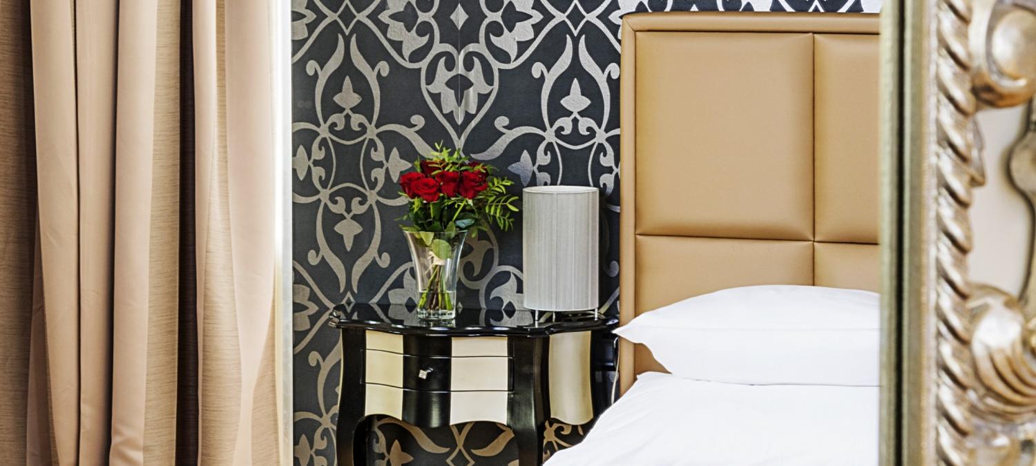 Deminka Palace | Prague | 2