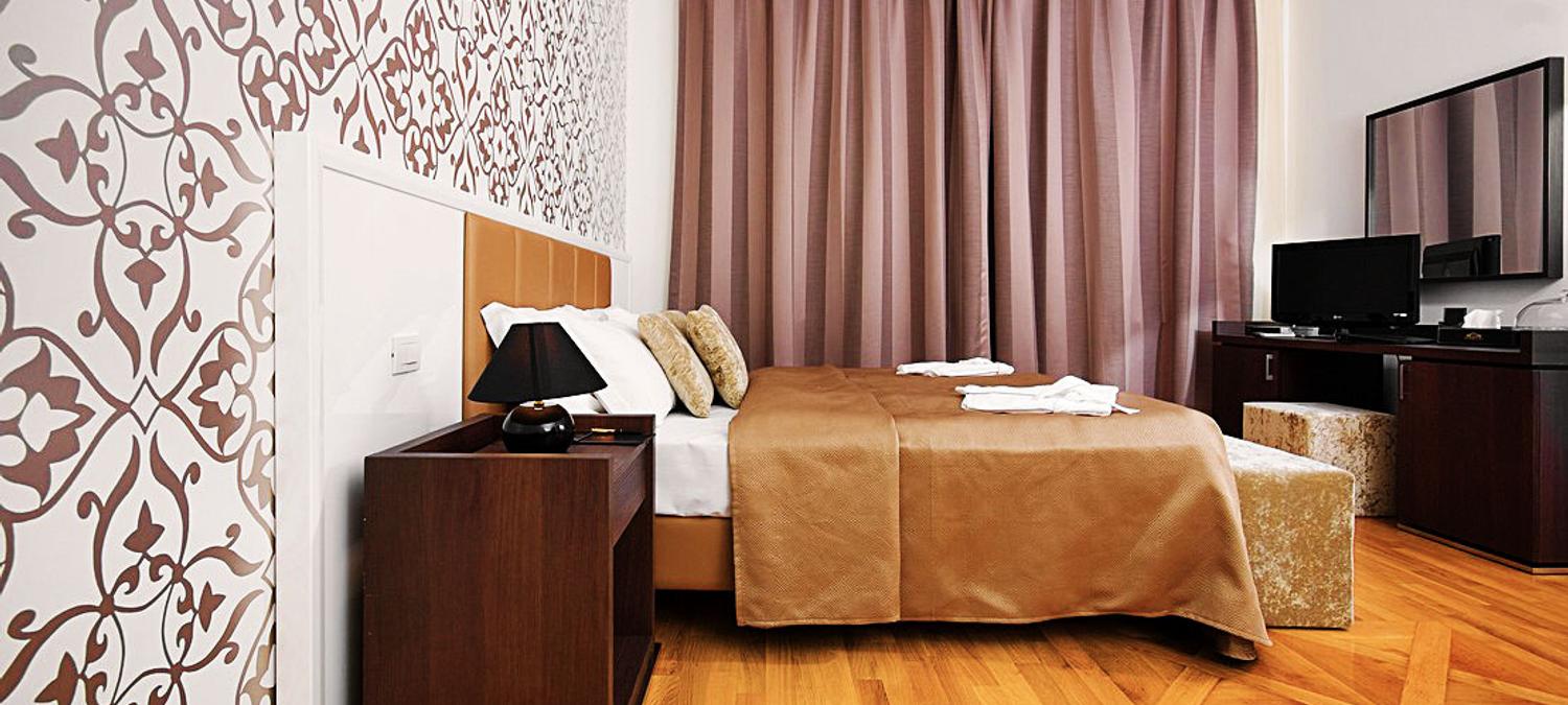 Deminka Palace | Prague | 5